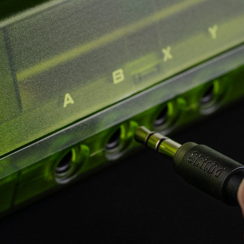 8BitDo Retro 87 Mechanical Keyboard - Xbox Edition image 4