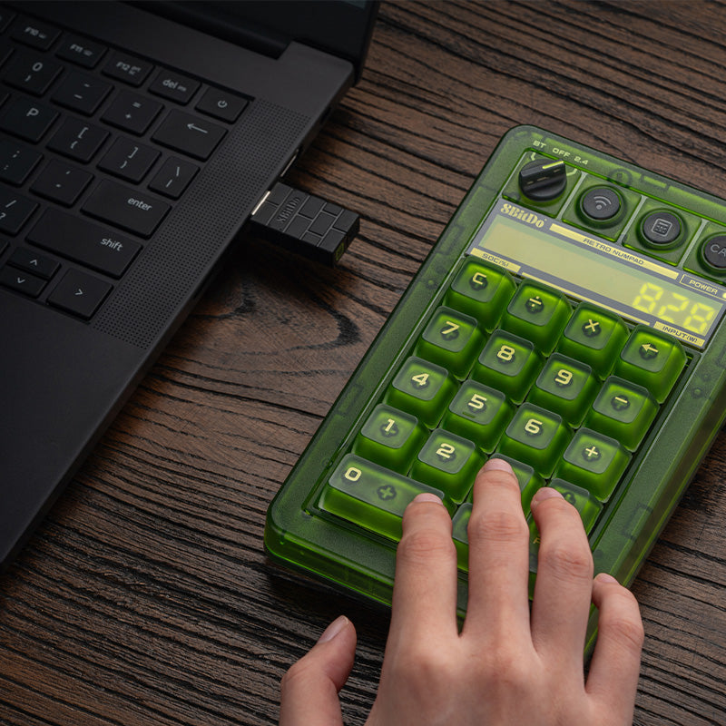 8BitDo Retro 18 Mechanical Numpad - Xbox Edition image 10